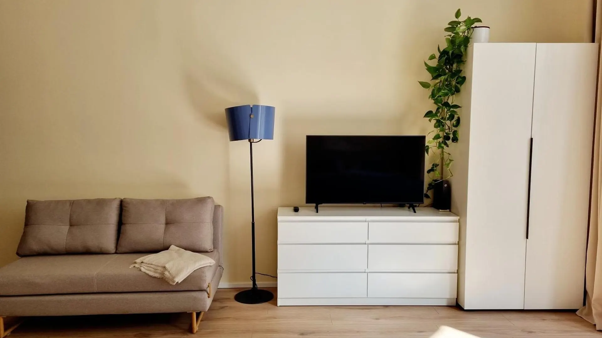 7Th Heaven Apartment Close To Metro And Center Prag Çek Cumhuriyeti