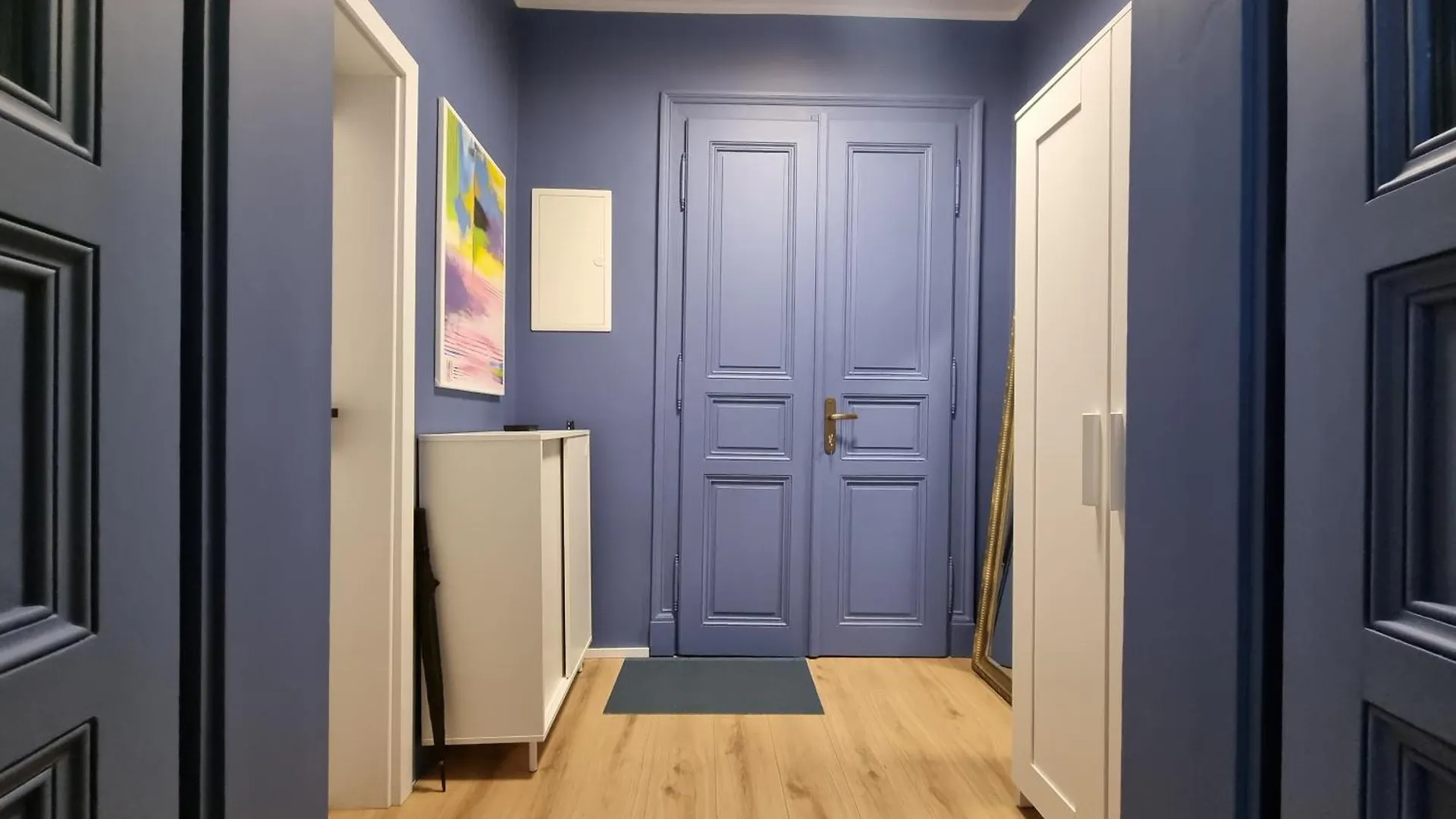 7Th Heaven Apartment Close To Metro And Center Prag